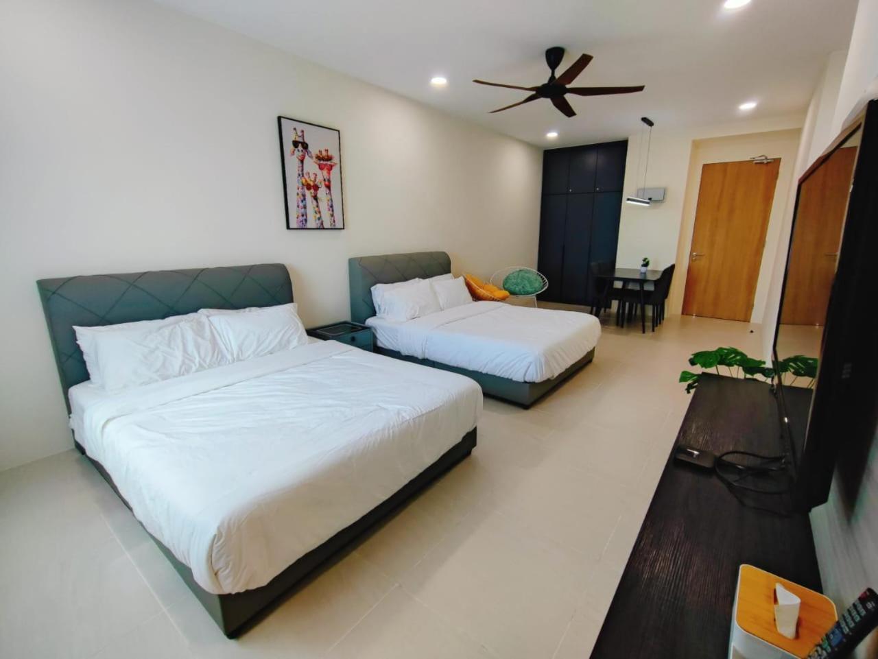 Apartment The Foreigner Staycation At Riverine Diamond Kuching
