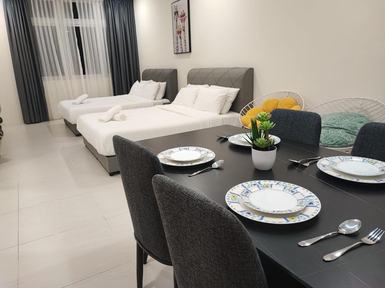Apartment The Foreigner Staycation At Riverine Diamond Kuching